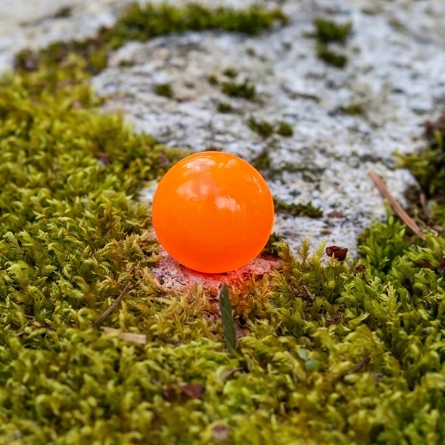 Deep Orange (Tekapo Orange) is a popular color choice for soft fishing beads, specifically designed to mimic the natural appearance of steelhead eggs.