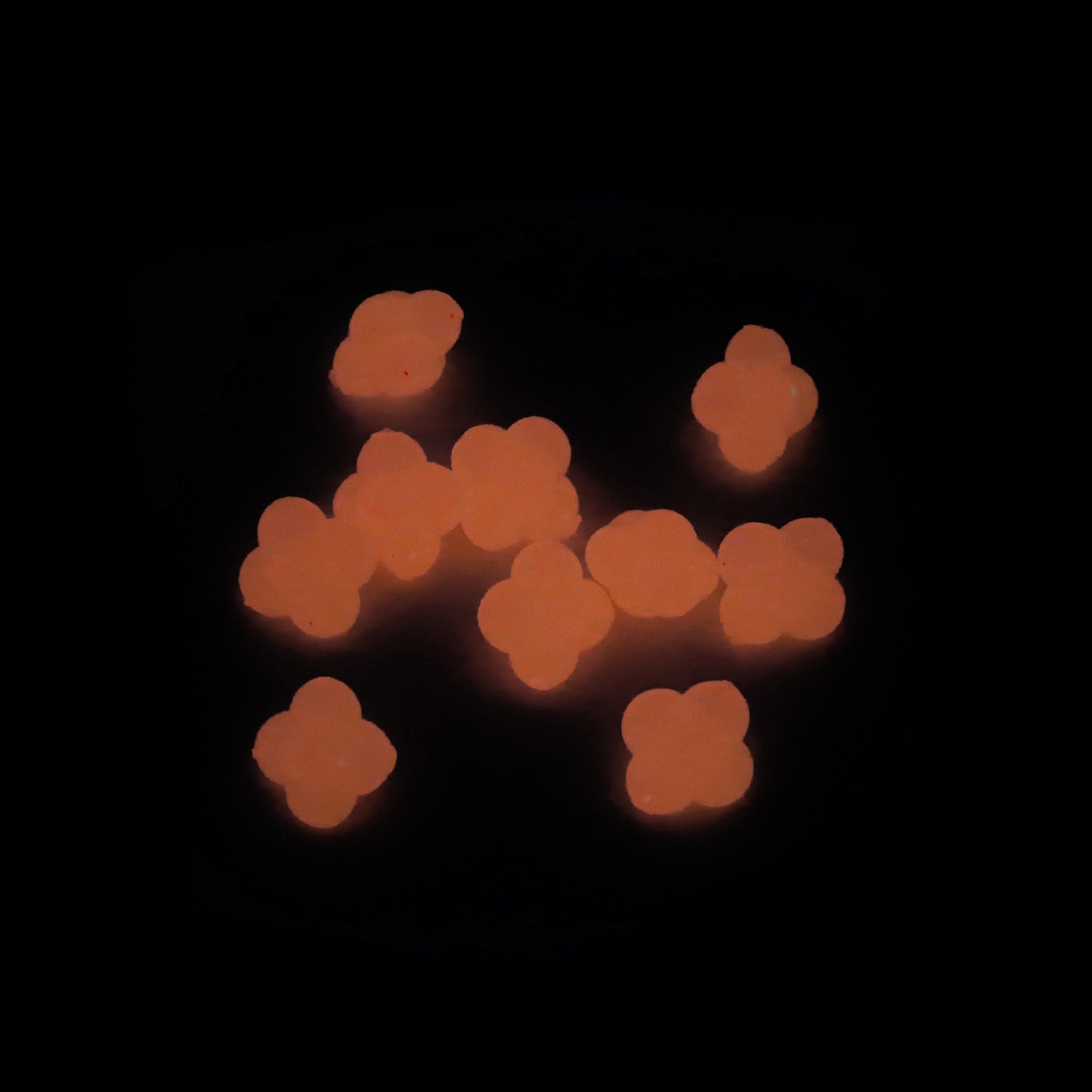 Glow Egg Clusters: Glow Hot Pink