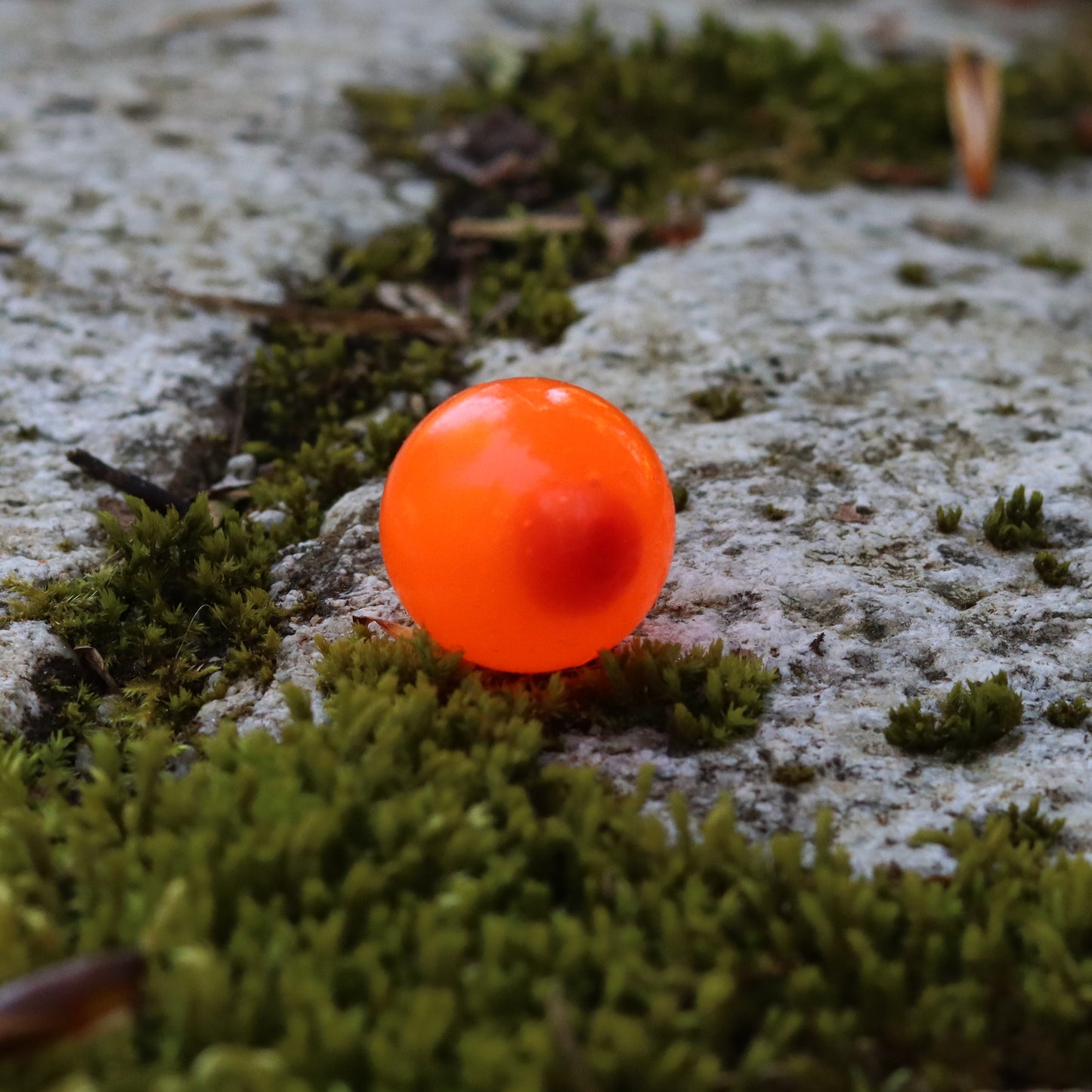 Embryo Soft Beads: Salmon Roe.